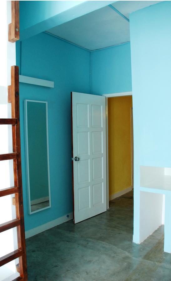 Langkawi Dormitorio Pantai Cenang  Exterior photo